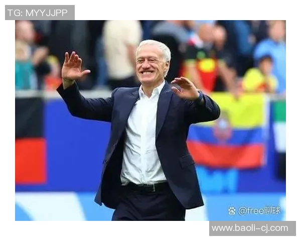 回顾足球历史较早的明星球员及其辉煌成就分析